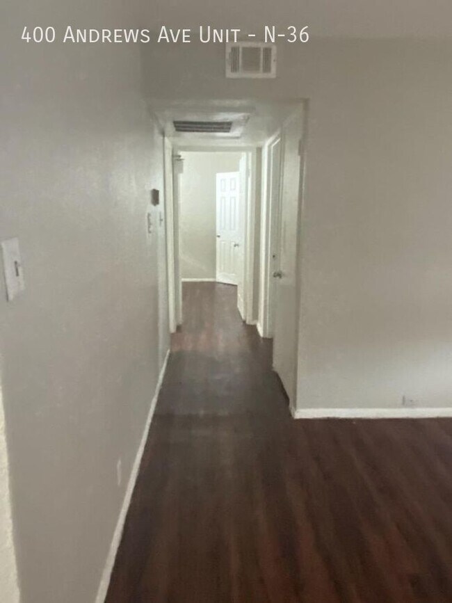 Building Photo - Free applications