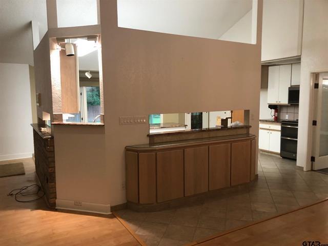 Foto del edificio - 13745 Meadow Ln
