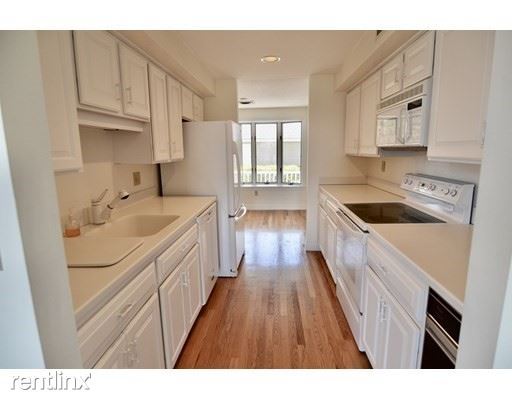 Building Photo - 2 br, 2.5 bath Townhome - 14 Brigantine Ln