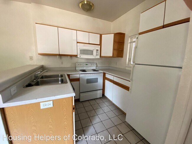 Building Photo - 2 br, 2 bath House - 1727 18th Street #1