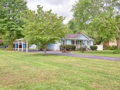 Building Photo - 647 Olive Branch Rd