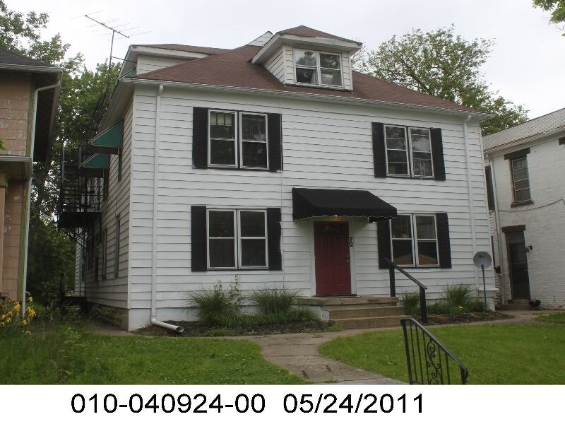 Foto principal - 72 E Blake Ave