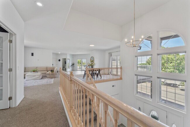 Foto del edificio - 4949 Rau Ln