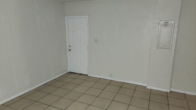 Foto del edificio - 512 N 8th St