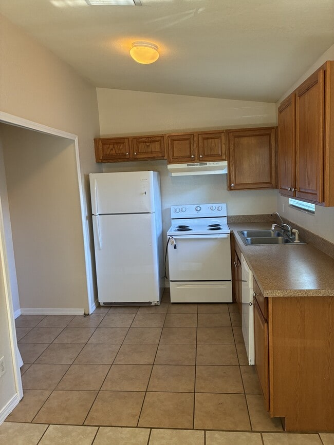 Foto del edificio - 6132 E Quitman St