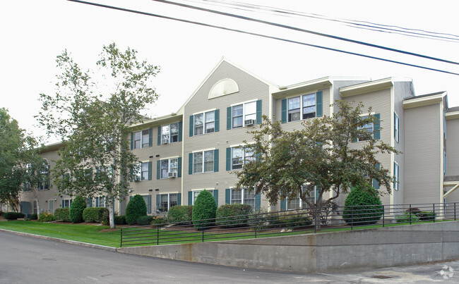 Building Photo - Granite Square