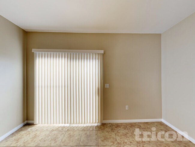 Foto del edificio - 1411 Orange Jubilee Rd
