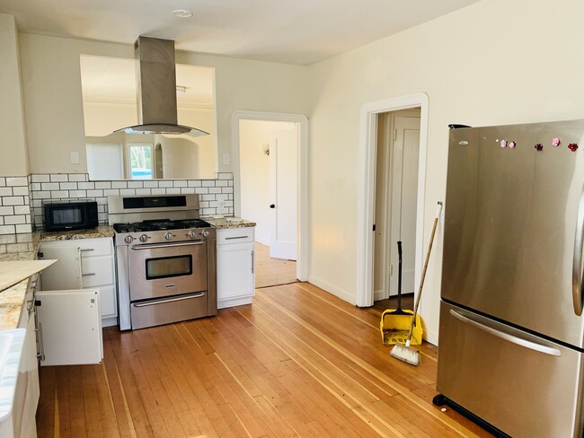Kitchen - 1410 14th St