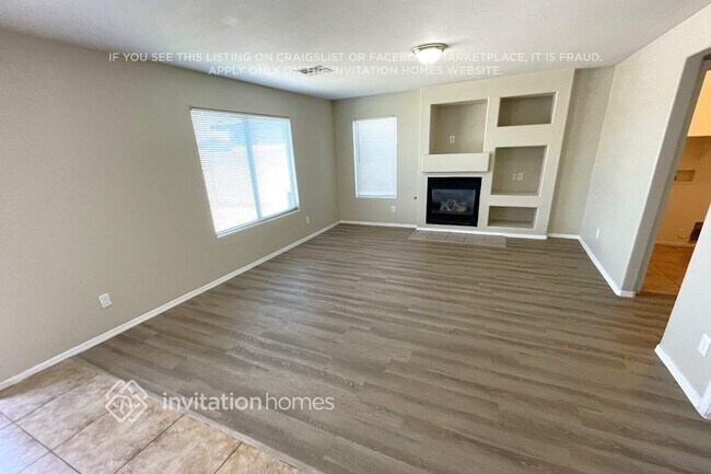 Foto del edificio - 5552 W Minton Ave