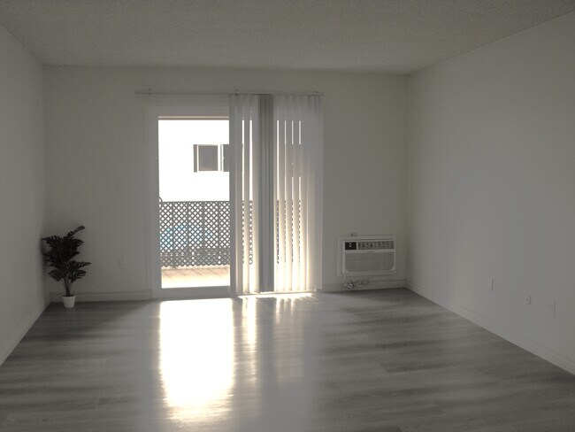 Plan F y E / Arriba / 1x1 - Chateau De Ville