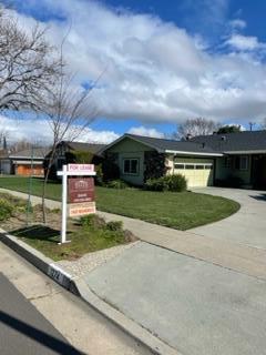 Foto del edificio - 1274 Norval Way