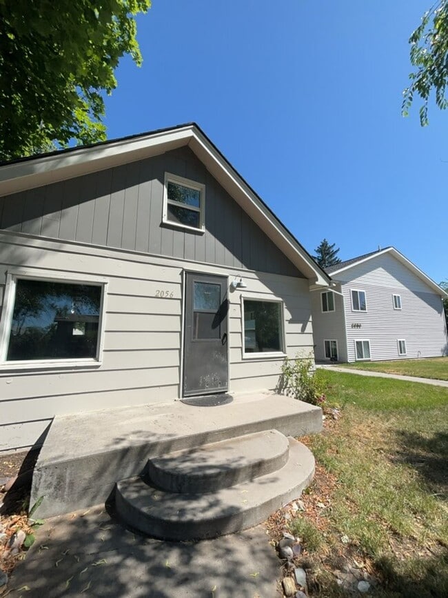 Building Photo - Charming 1?Bed + Bonus Loft | Prime Missou...
