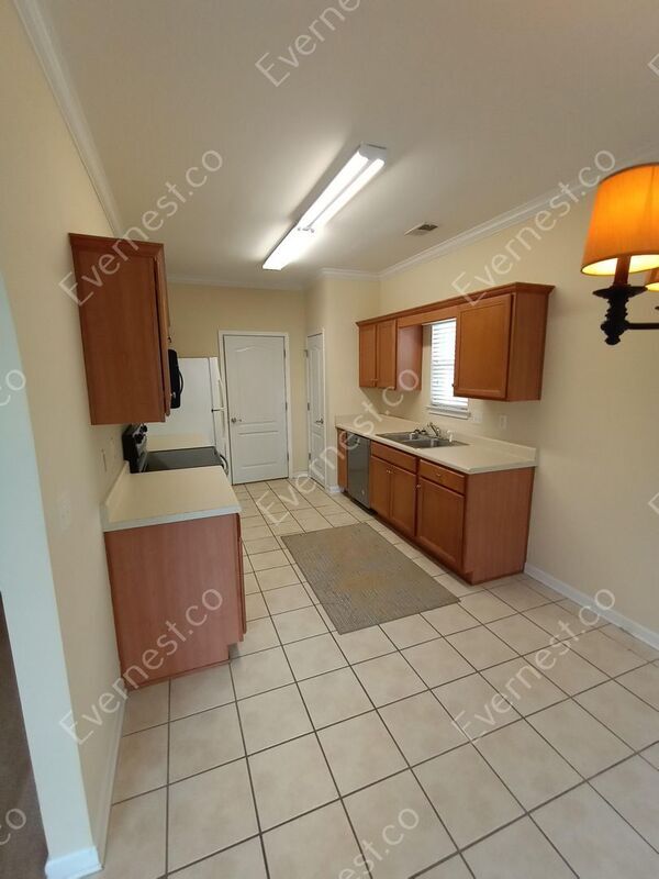 Building Photo - 119 High Ridge Trce