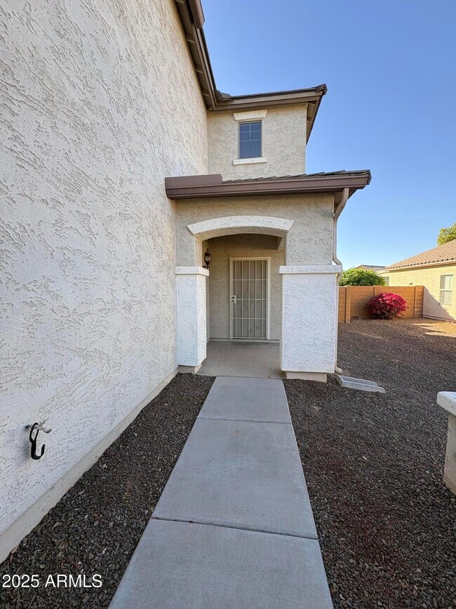 Foto del edificio - 20504 N 261st Ave