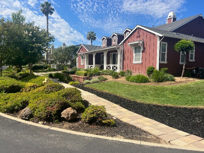 Building Photo - 2653 St Helena Ct
