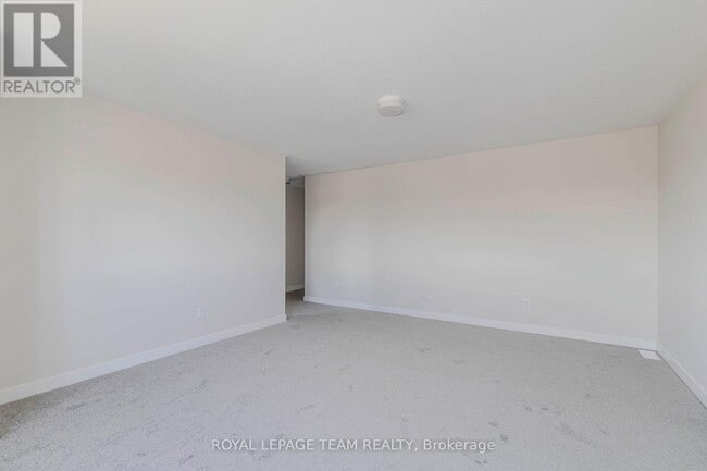 Building Photo - 475 Meynell Rd