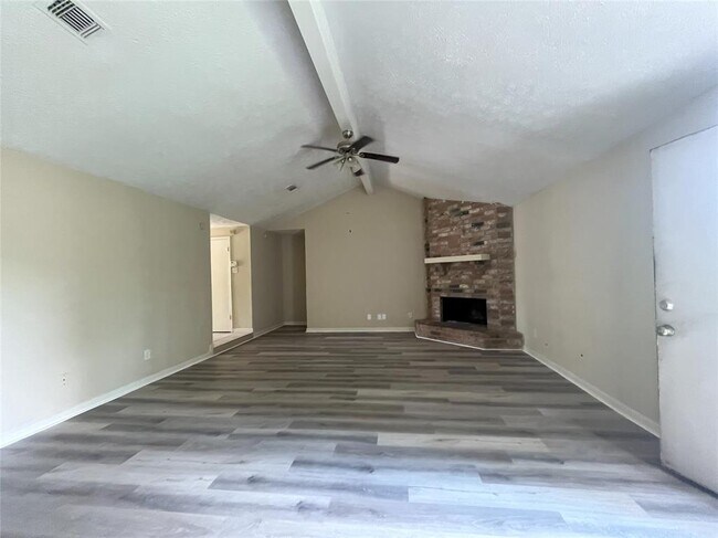 Building Photo - 14874 Easingwold Dr
