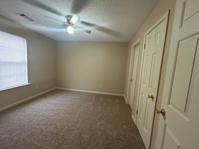 Building Photo - 8352 Keeli Cove