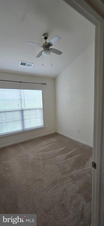 Foto del edificio - 23121 Arora Hills Dr