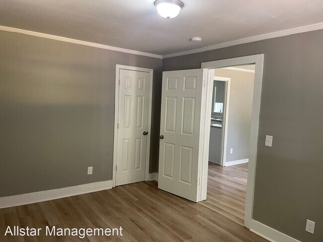 Foto del edificio - 2 br, 1 bath House - 611 New Street
