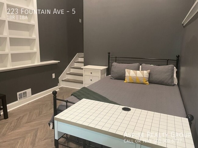 Building Photo - 223 Fountain Ave