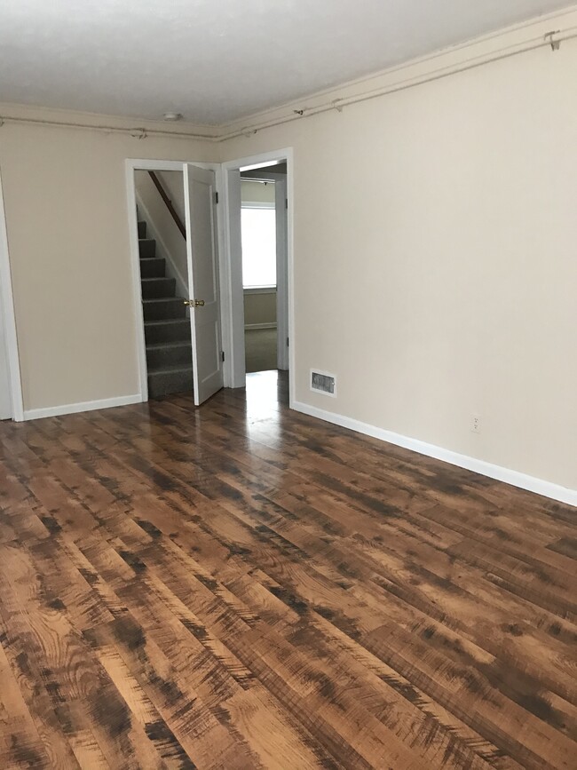 Beautiful Floors In Living Room - 807 W Mission Ave