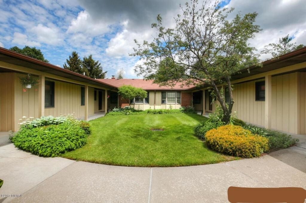 Primary Photo - 254 Bona Vista Dr NW