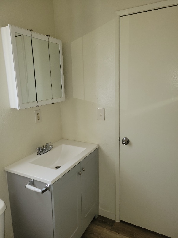 Building Photo - 15549 Barranca Way