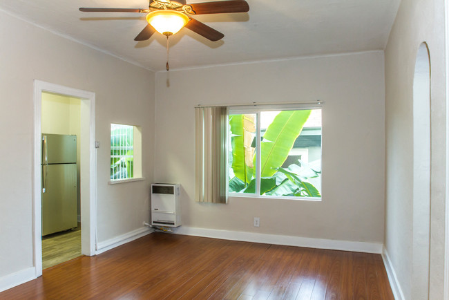 Ceiling Fans in Living Room - 5607 Virginia Avenue