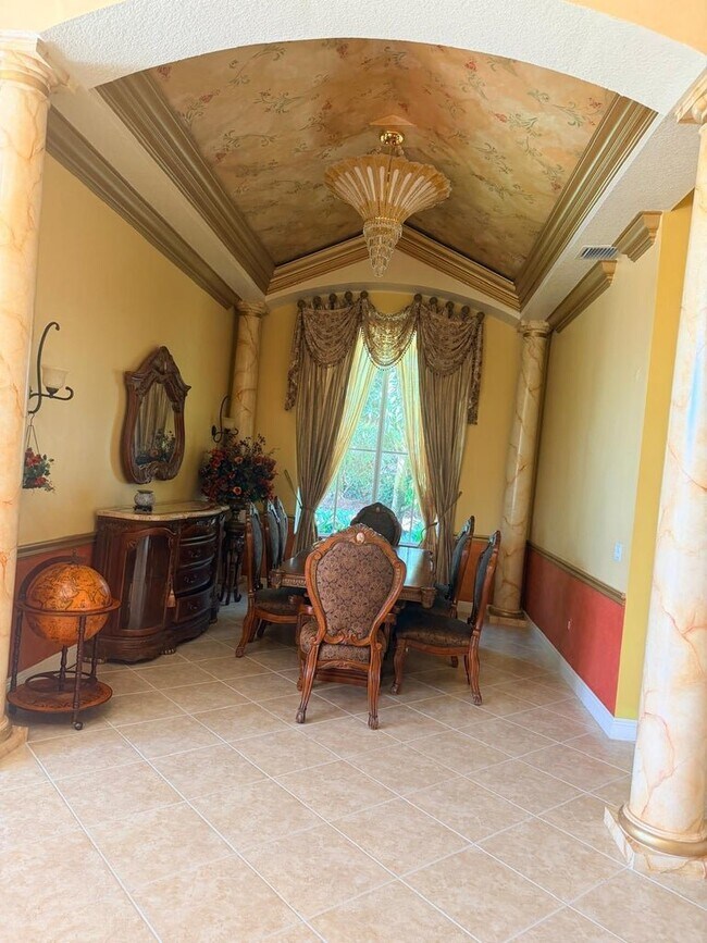 Foto del edificio - 2161 Widener Terrace