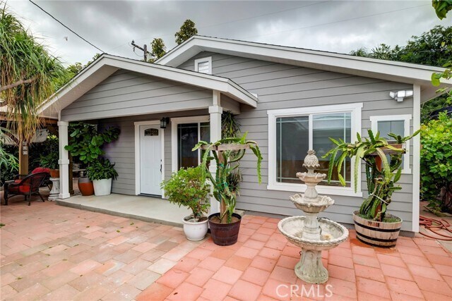 Foto principal - 12629 Woodruff Ave