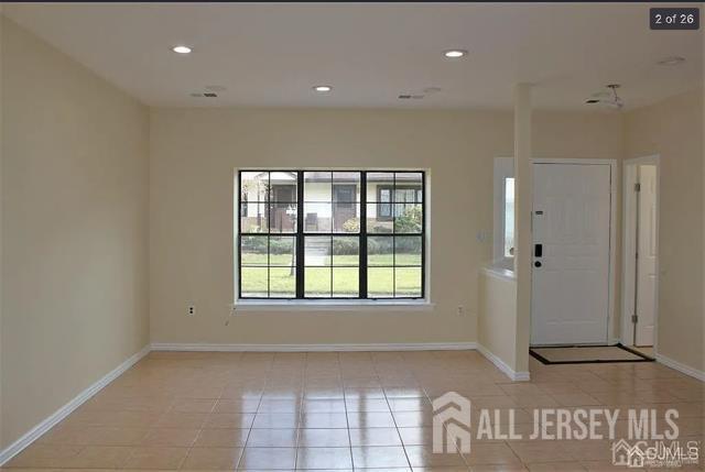 Foto del edificio - 1363 Thomas Ave