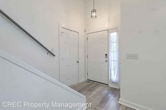 Building Photo - 3 br, 2 bath House - 410 Hedge Way