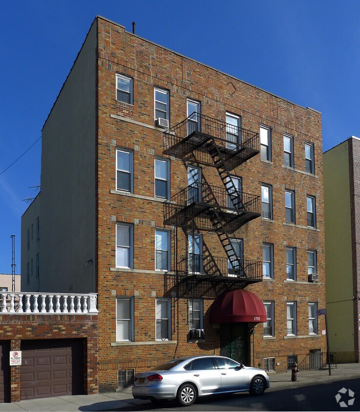 Building Photo - 1713 67th St