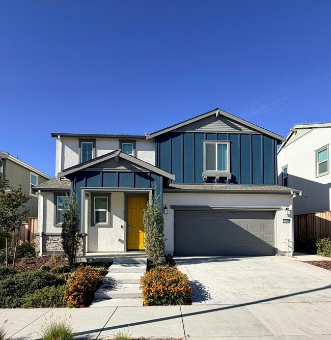Building Photo - 3948 Telluride St