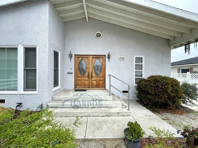 Building Photo - 3706 S Emily St