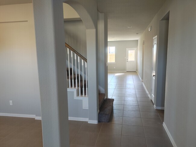 Foto del edificio - 6031 Scott Way