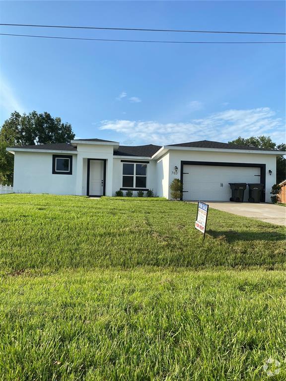Building Photo - 703 Waxwing Ct