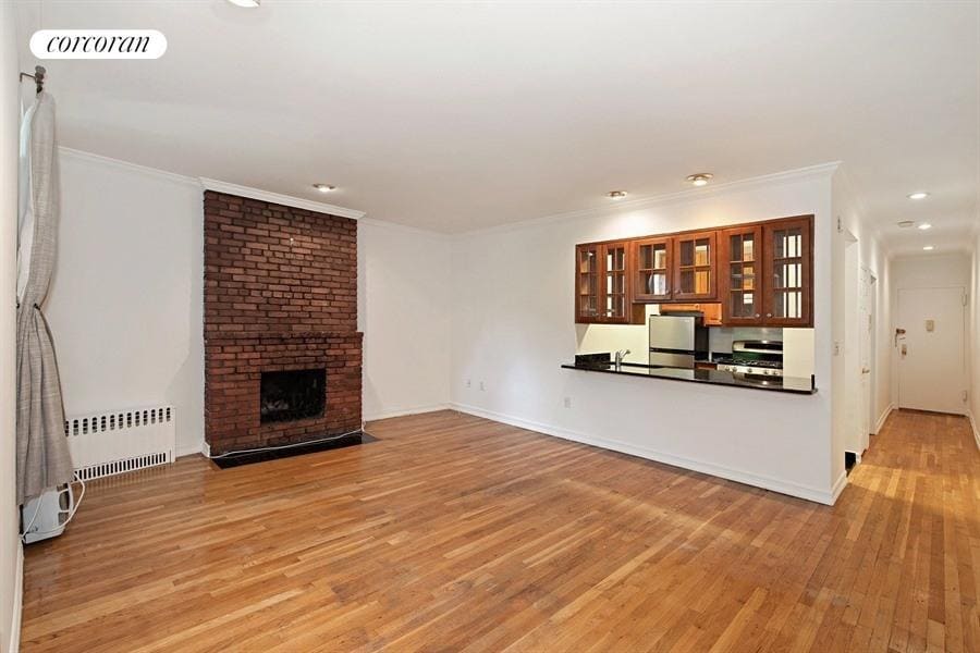 Primary Photo - 164 W 83rd St