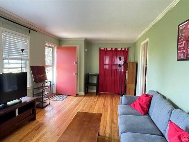 Building Photo - 113 Terrace Cir