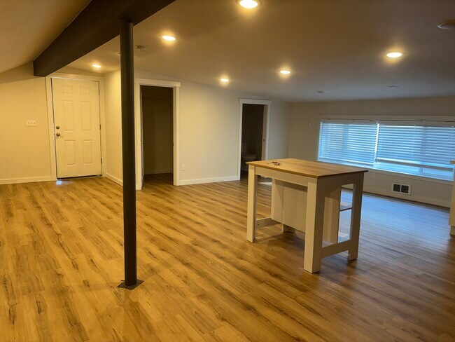 Foto del edificio - 2505 NE 140th St