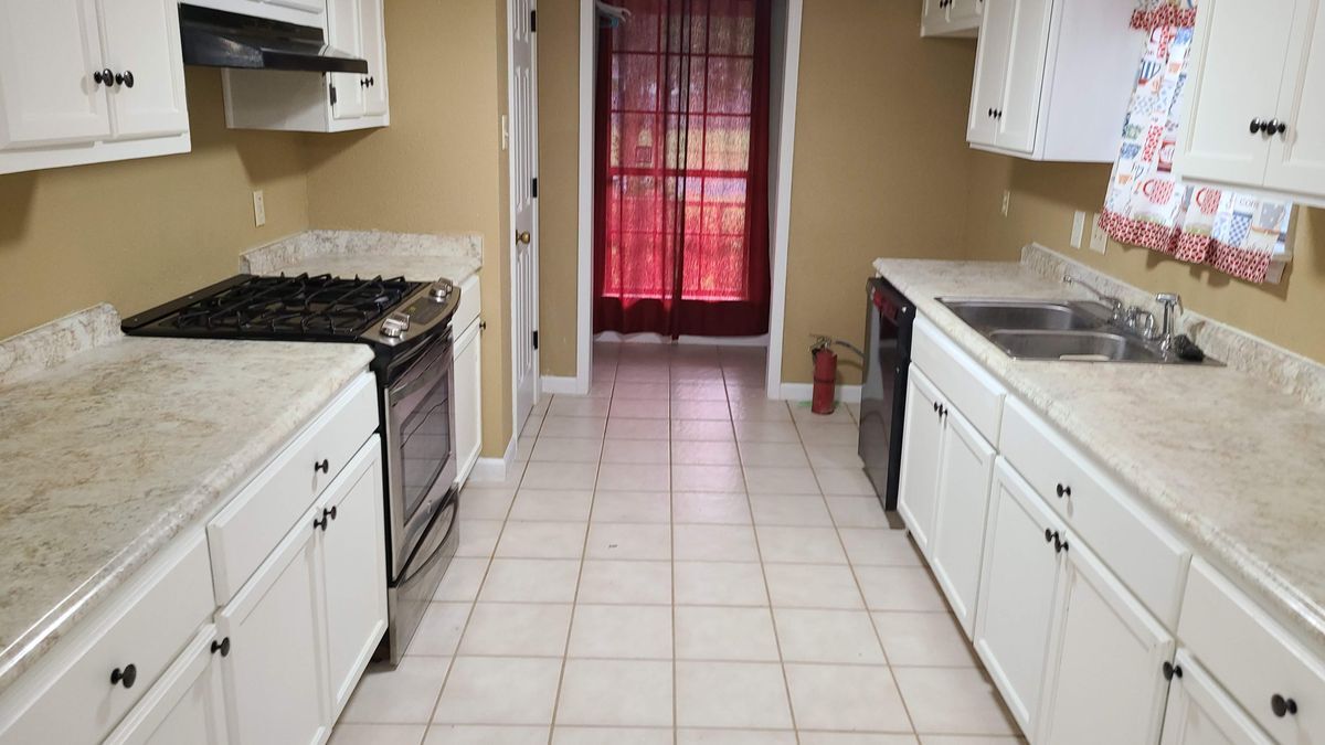Foto principal - 511 Ponderosa Dr