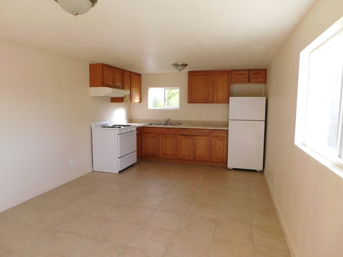 31 Dick Phelps Rd, Watsonville, CA 95076 Apartments at 31 Dick Phelps Rd Watsonville, CA