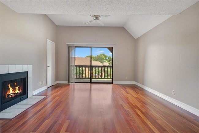 Building Photo - 320 Black Oak Ct