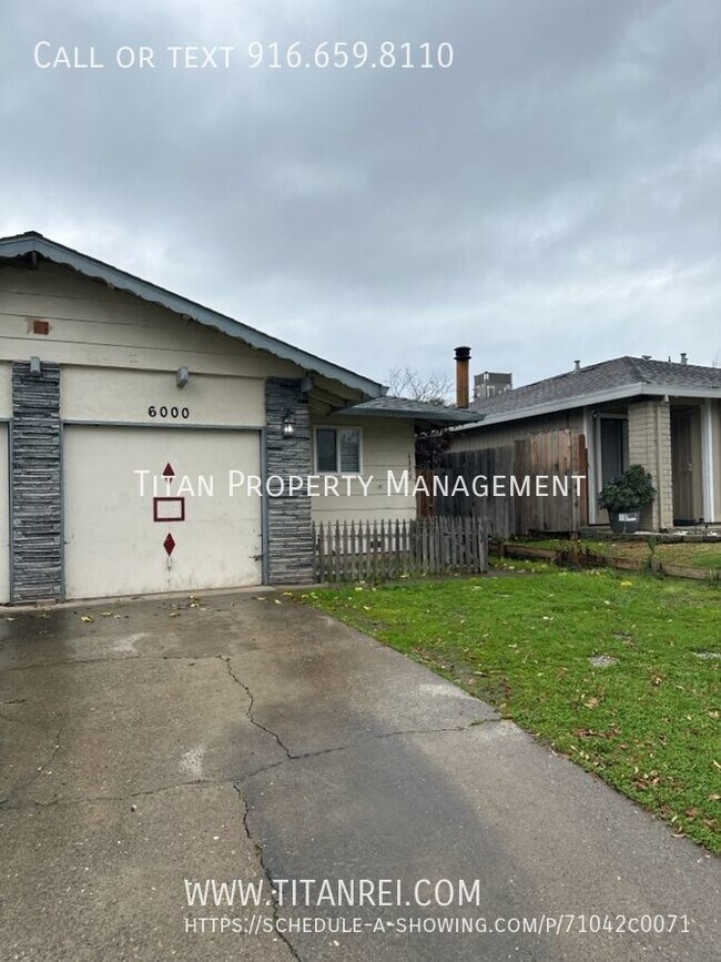 Building Photo - Carmichael Duplex for Rent!  Call (916) 65...