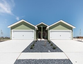 Building Photo - 601 Ashers Pl