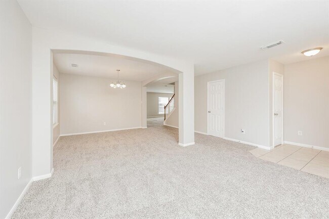 Foto del edificio - 8319 Loetsch Ridge Way