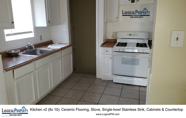 Building Photo - 3 br, 1 bath House - 15403 Carlisle St