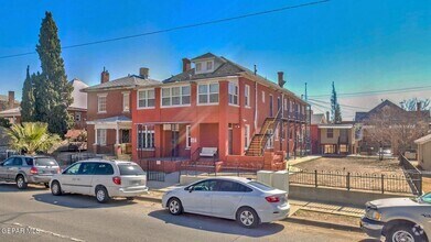 Building Photo - 1114 E Rio Grande Ave