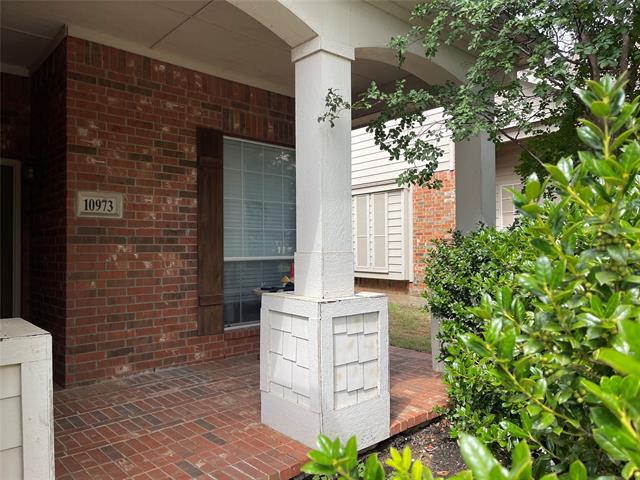 Foto del edificio - 10973 Hawks Landing Rd